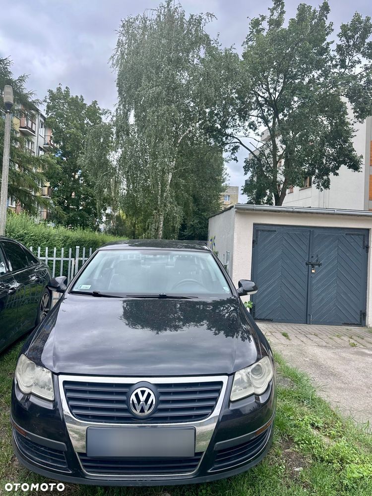 Volkswagen Passat - 10