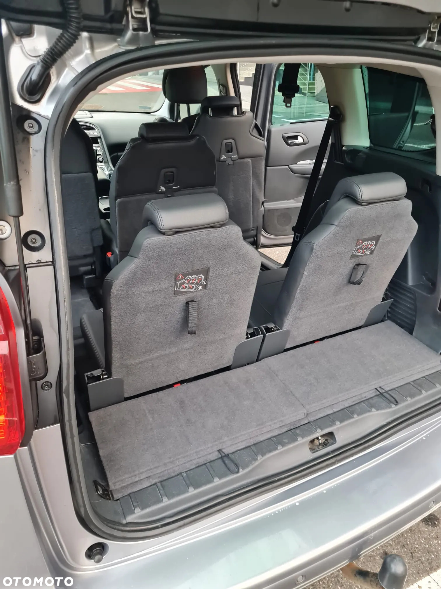 Peugeot 5008 2.0 HDi Allure 7os - 7
