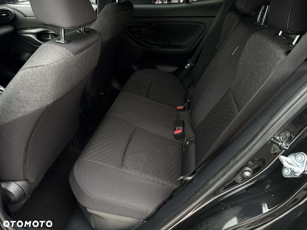 Toyota Yaris Cross Hybrid 1.5 Style - 32