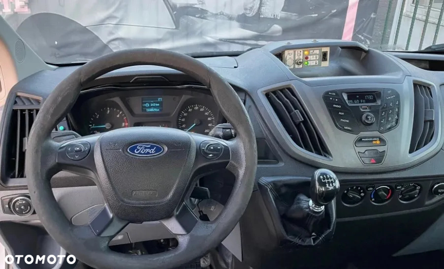 Ford Transit - 4