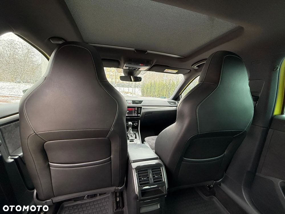 Skoda Superb 1.4 TSI Plug-In Hybrid Sportline DSG - 14