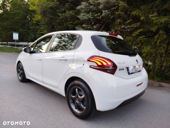 Peugeot 208 1.6 BlueHDi Active - 10