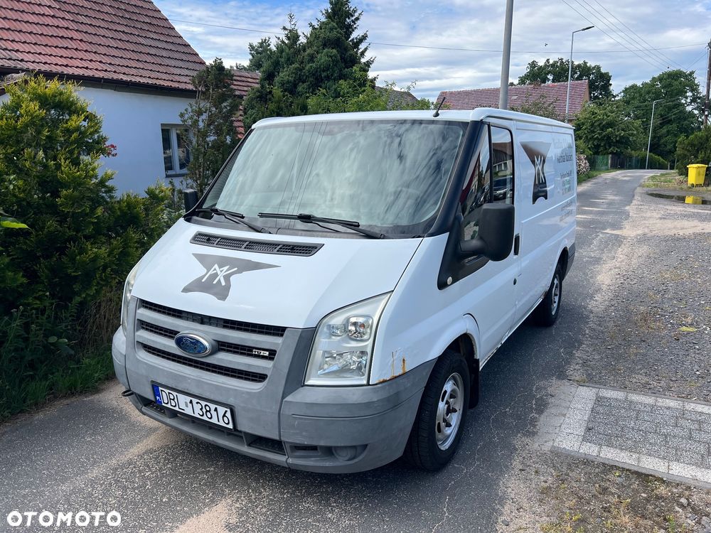 Ford Transit - 1