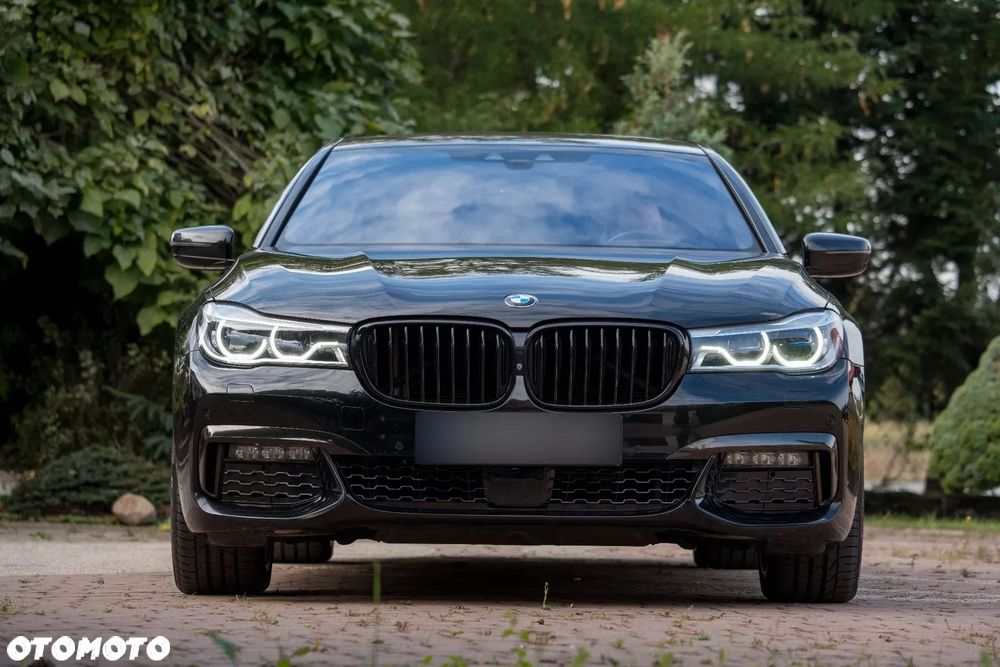BMW Seria 7 740d xDrive - 12