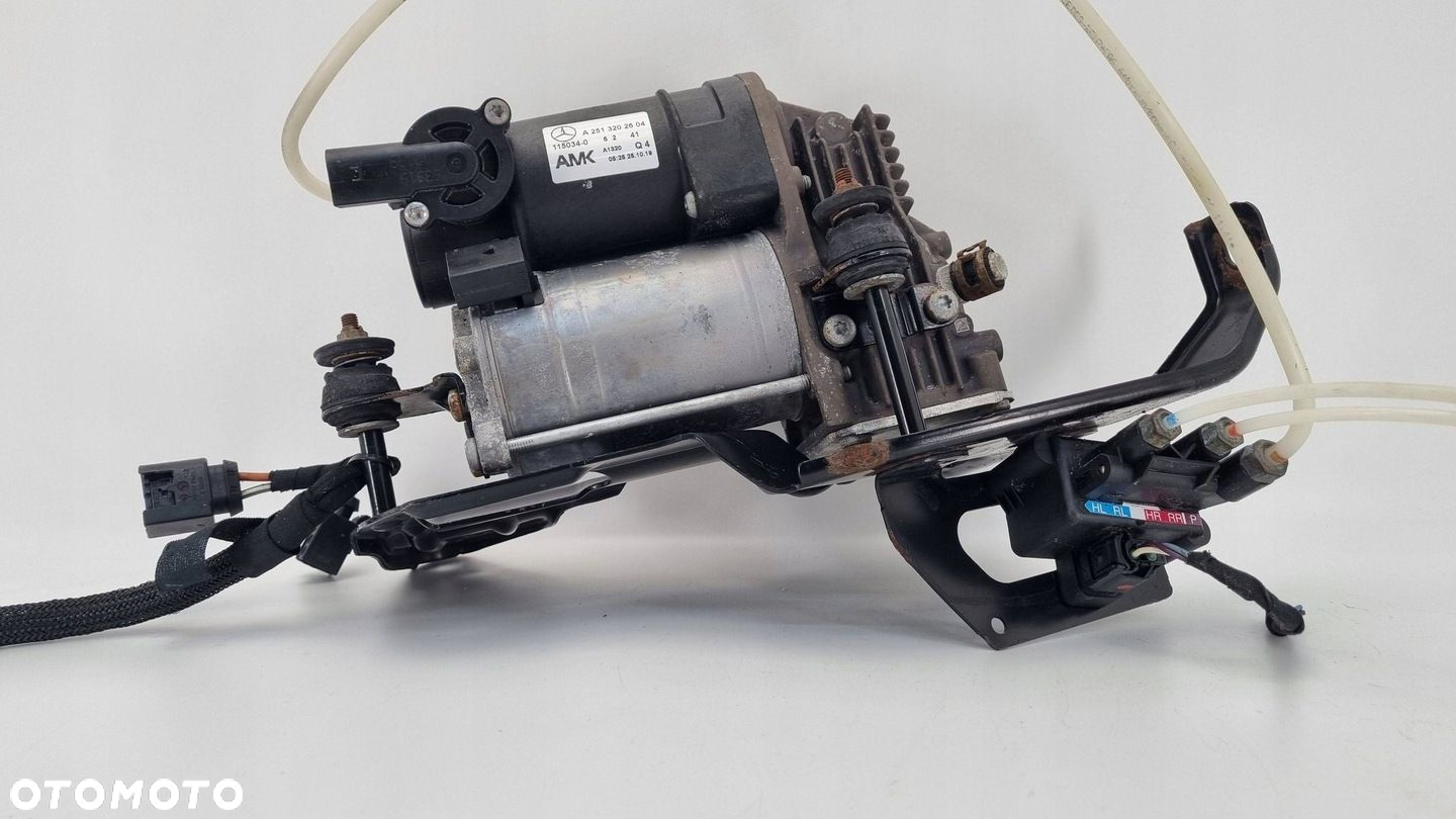 Mercedes-Benz W251 Kompresor zawieszenia tylnego pneumatycznego A2513202604 - 4