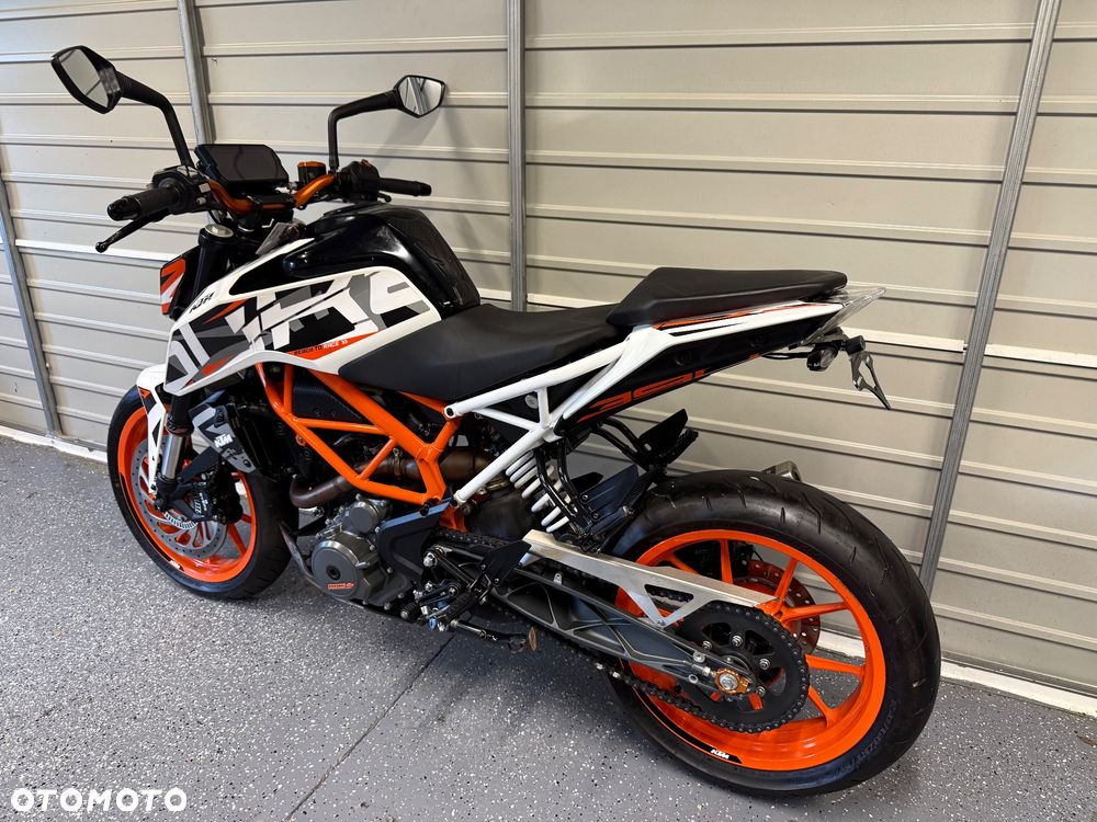 KTM Duke - 10