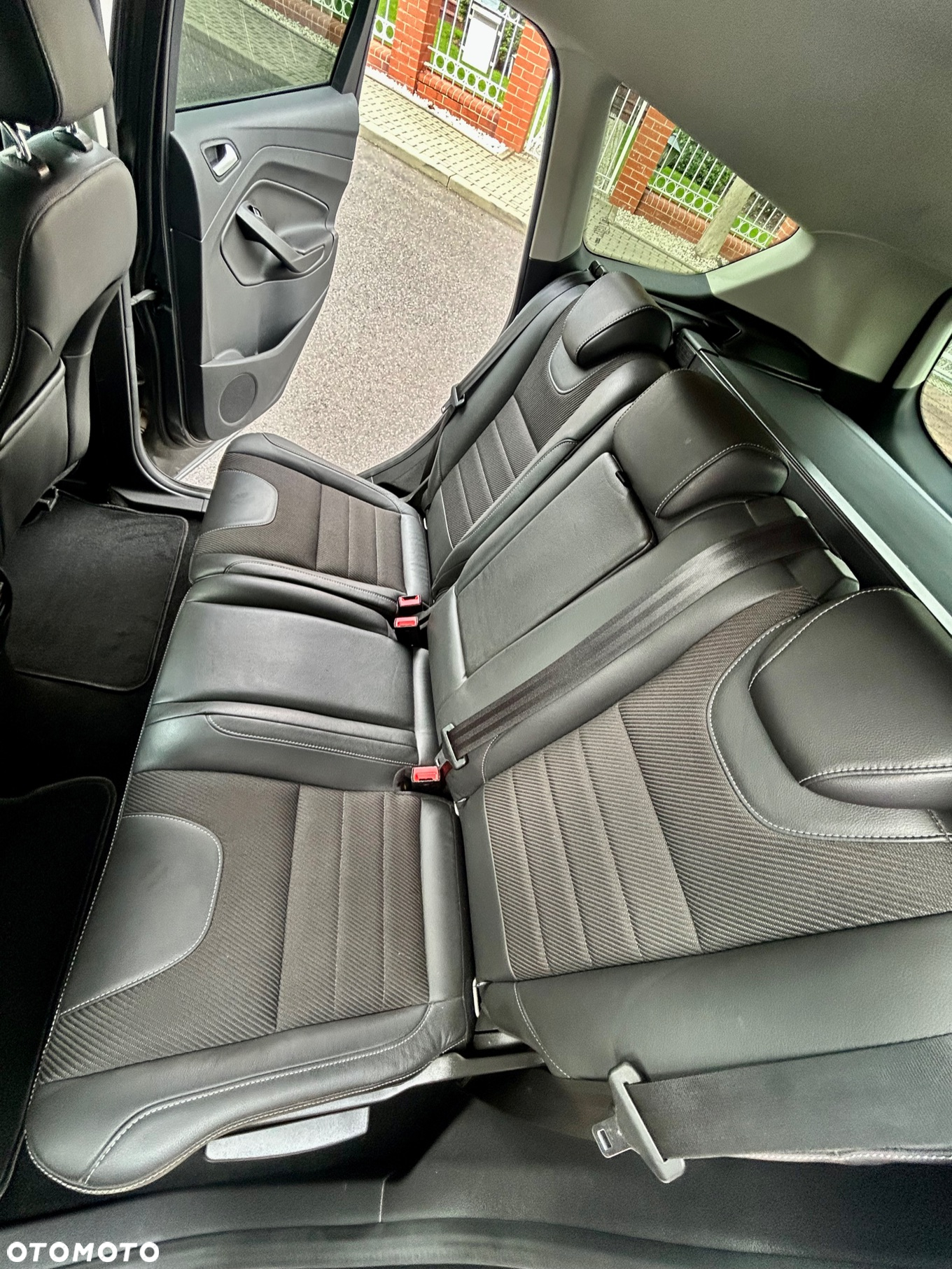 Ford Kuga 2.0 TDCi 4x4 Individual - 9