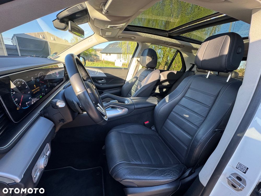 Mercedes-Benz GLE - 22