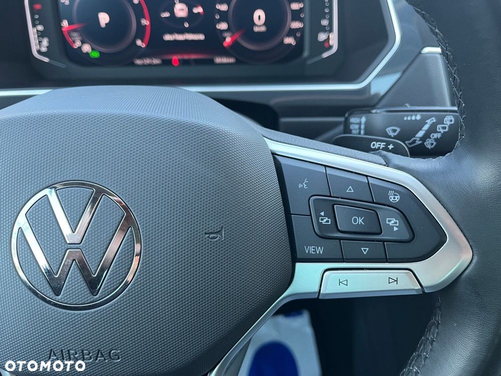 Volkswagen Tiguan - 29