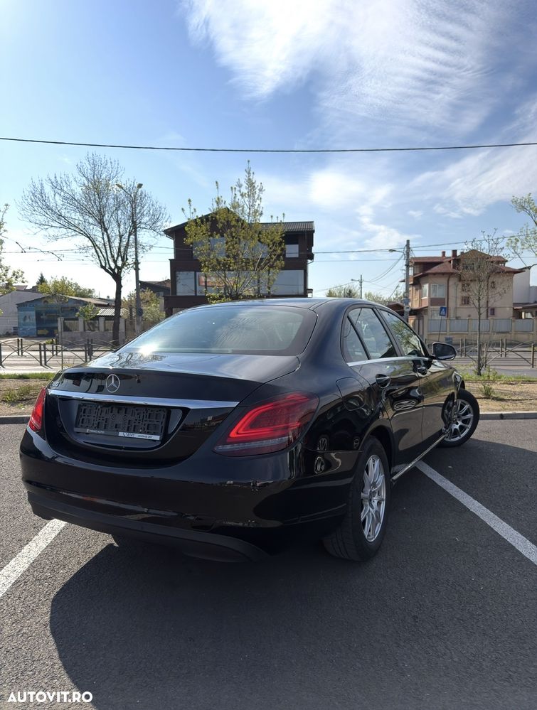 Mercedes-Benz C - 5