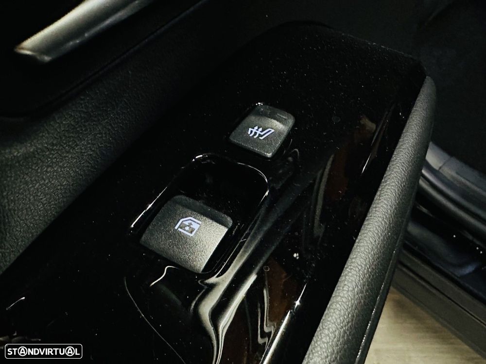 Hyundai Tucson 1.6 T-GDI PHEV Vanguard+TA - 26