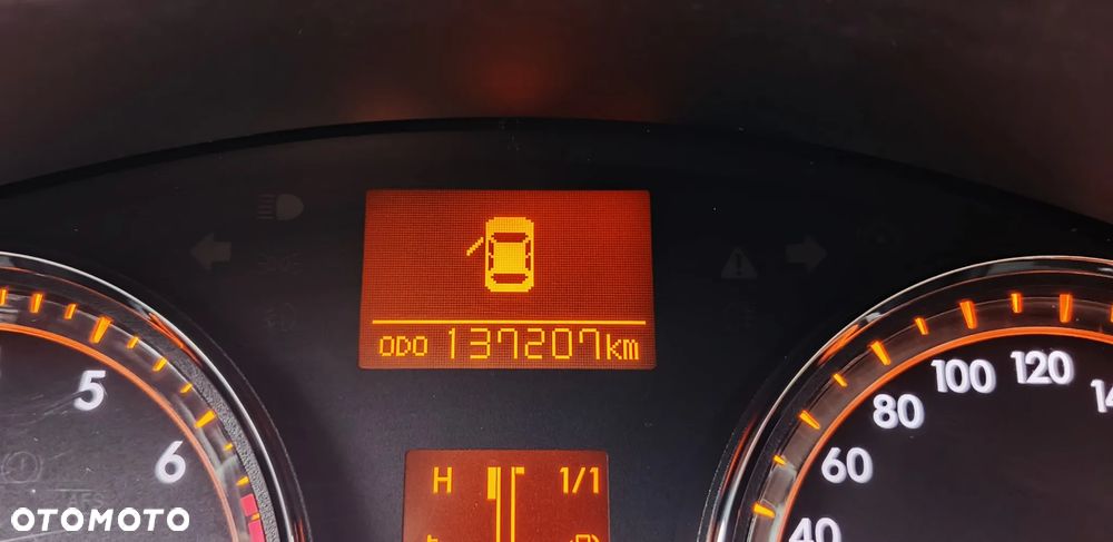 Toyota Avensis 1.8 Executive - 16