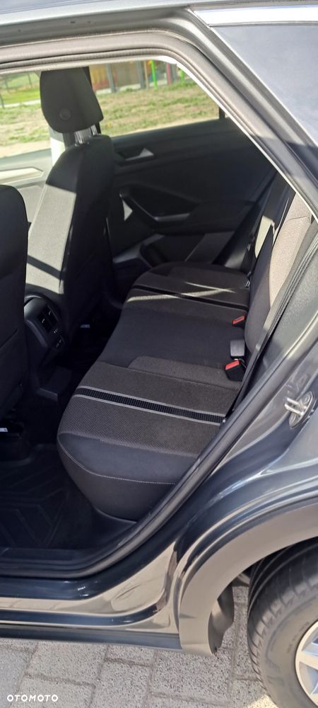 Volkswagen T-Roc 1.5 TSI ACT Advance - 24