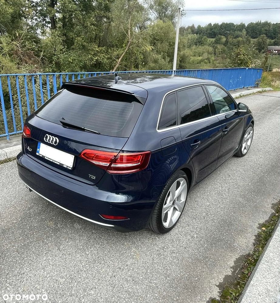 Audi A3 Sportback 2.0 TDI - 9