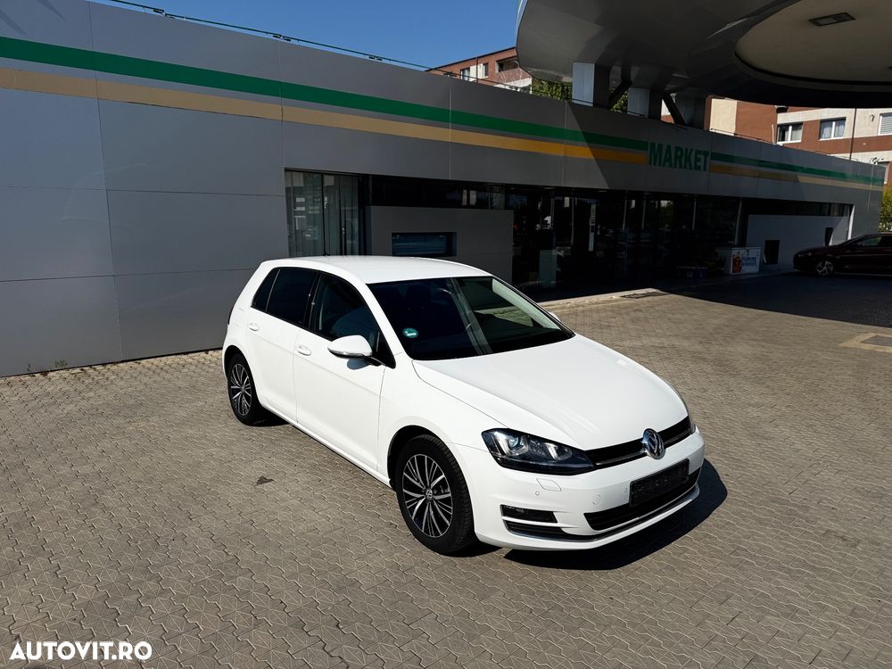Volkswagen Golf 1.4 TSI BlueMotion Technology Allstar - 4