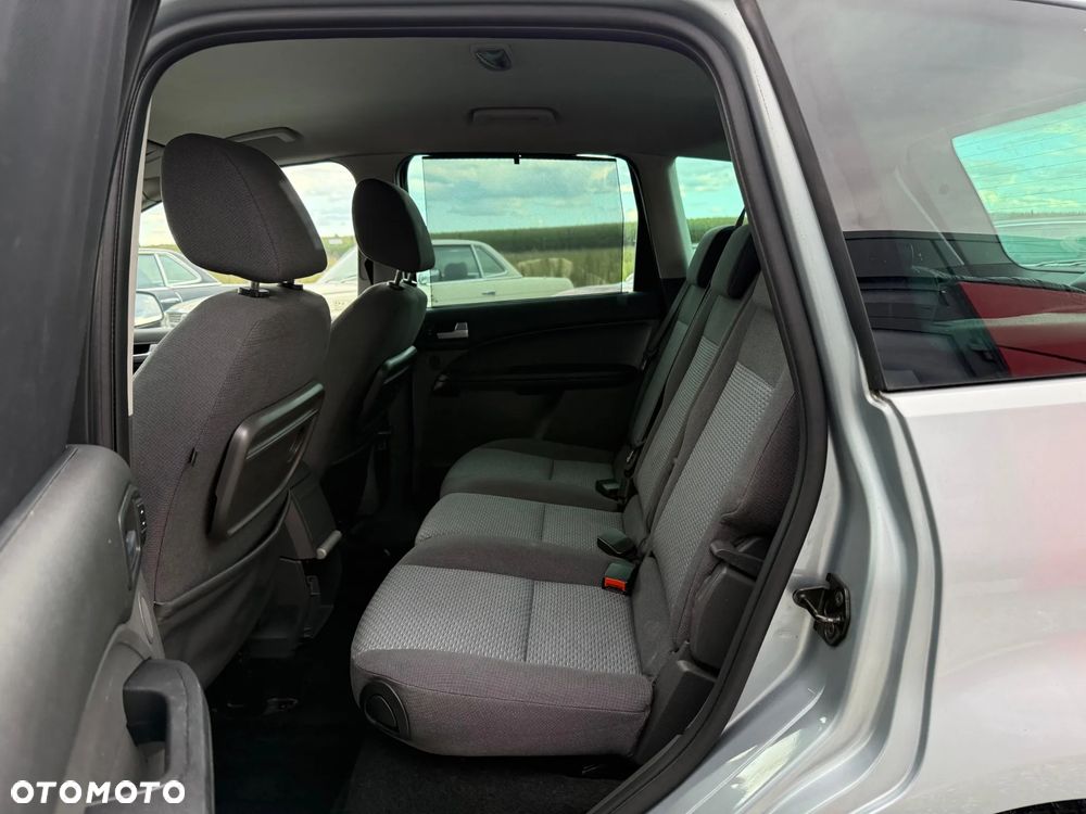 Ford Focus - 12