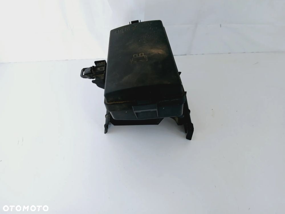 Skrzynka Obudowa Bezpieczników VW Golf VII 7 Seat Skoda Audi 5Q0907361C - 3