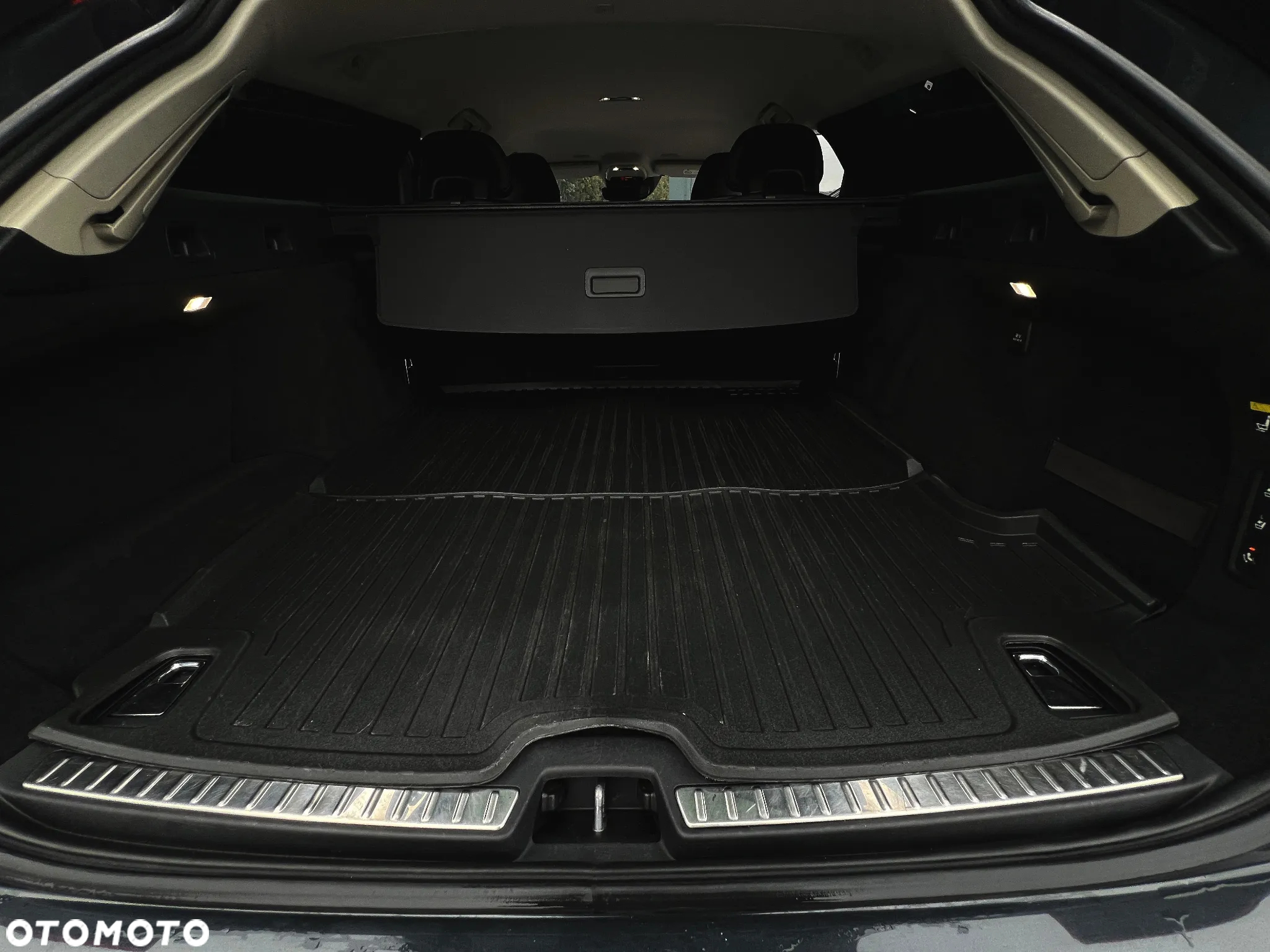 Volvo V90 D4 Momentum Pro - 20