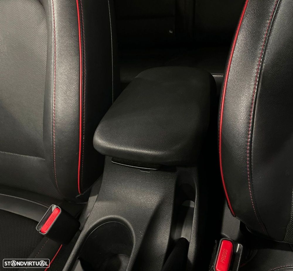 Hyundai Kauai 1.6 CRDi Premium 7DCT - 46