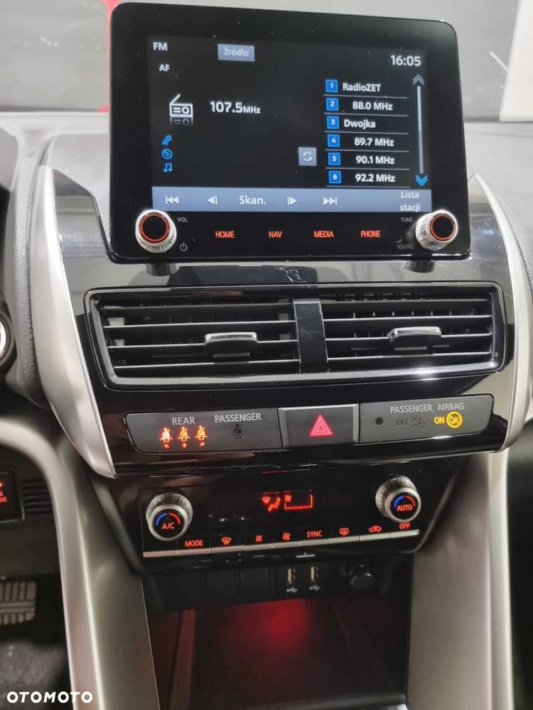 Mitsubishi Eclipse Cross - 25