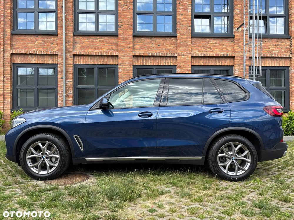 BMW X5 xDrive25d - 33