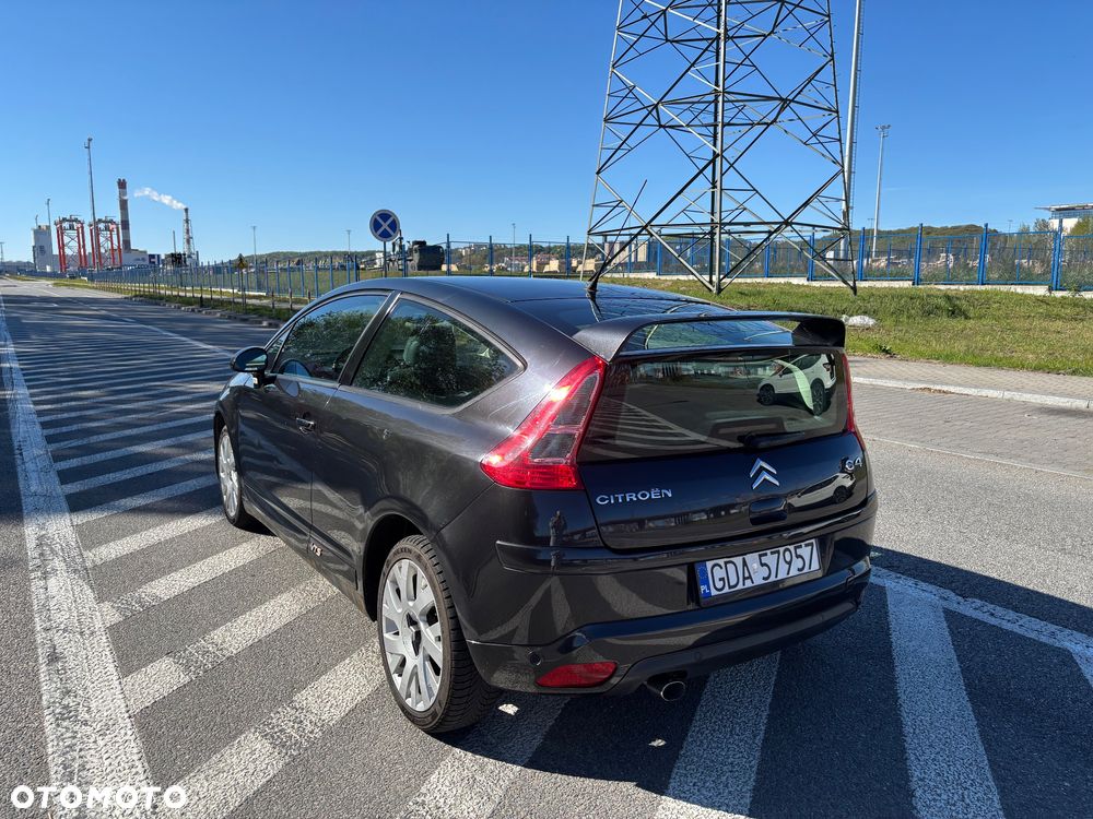 Citroën C4 2.0 16V VTS - 10