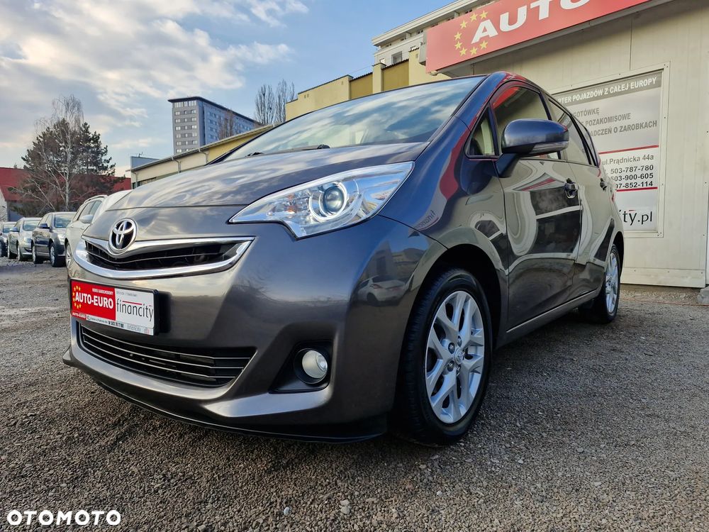 Toyota Verso S 1.33 Premium - 1