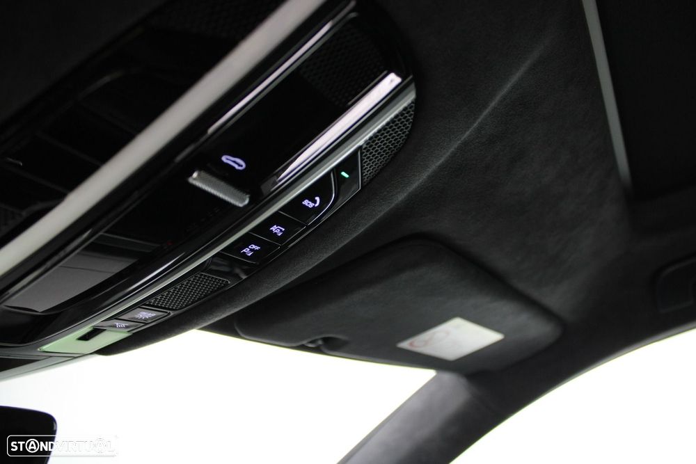 Porsche Cayenne Coupé Turbo S E-Hybrid - 26