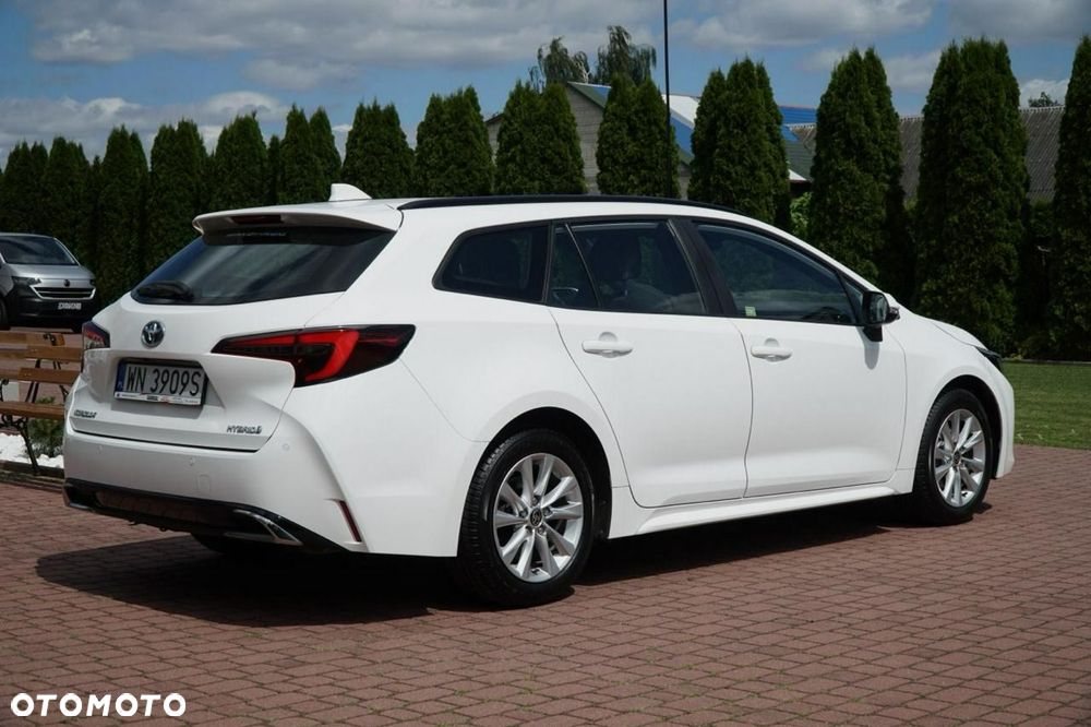 Toyota Corolla 1.8 Hybrid Comfort - 22