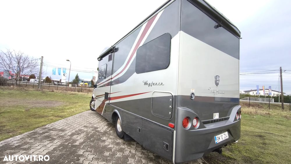 Mercedes-Benz sprinter - 25