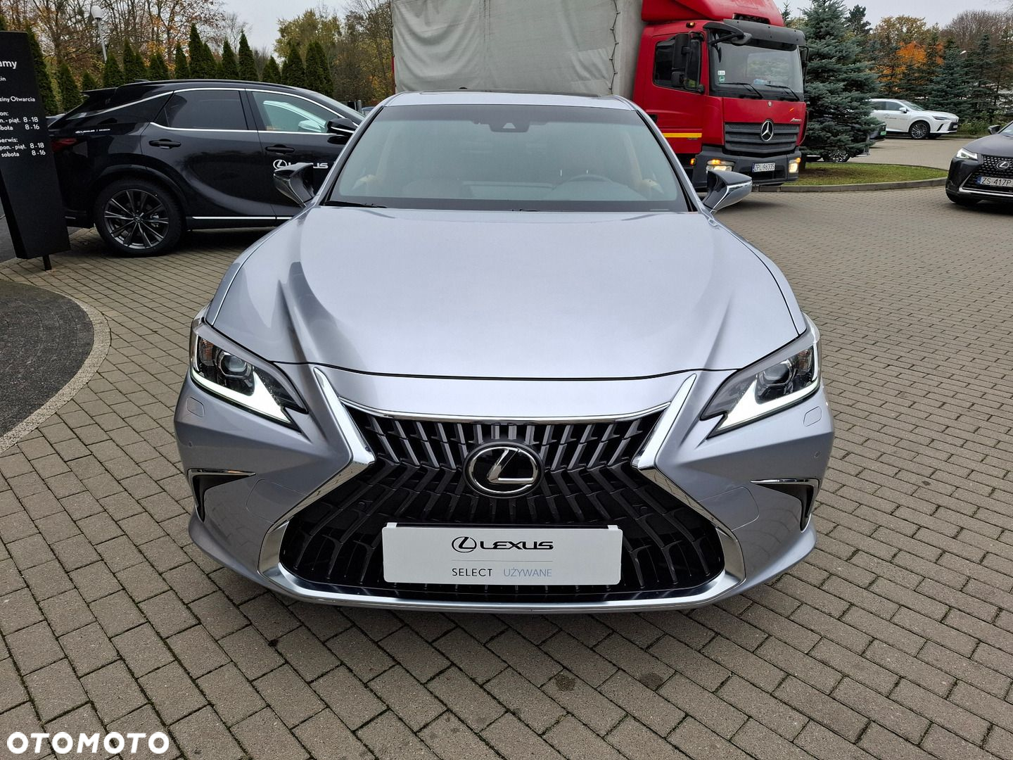 Lexus ES - 8