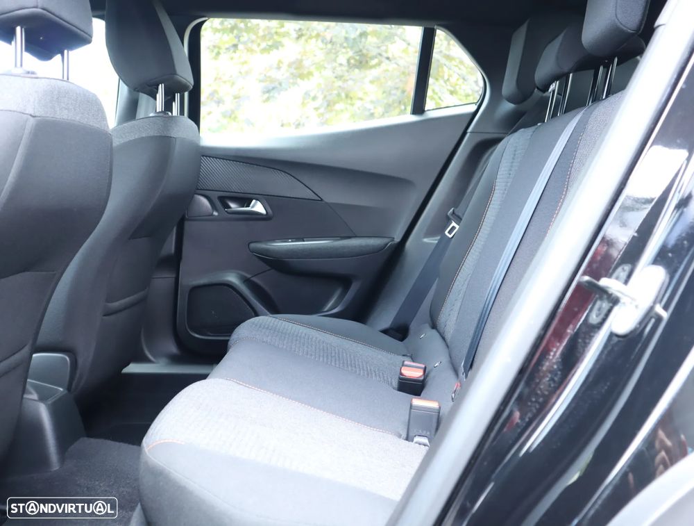 Peugeot 2008 1.2 PureTech Style - 24