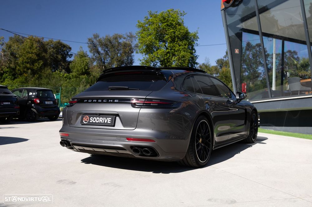 Porsche Panamera Sport Turismo 4 E-Hybrid - 34