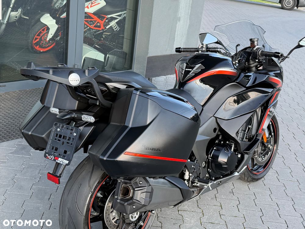 Kawasaki Ninja 1000 SX - 5