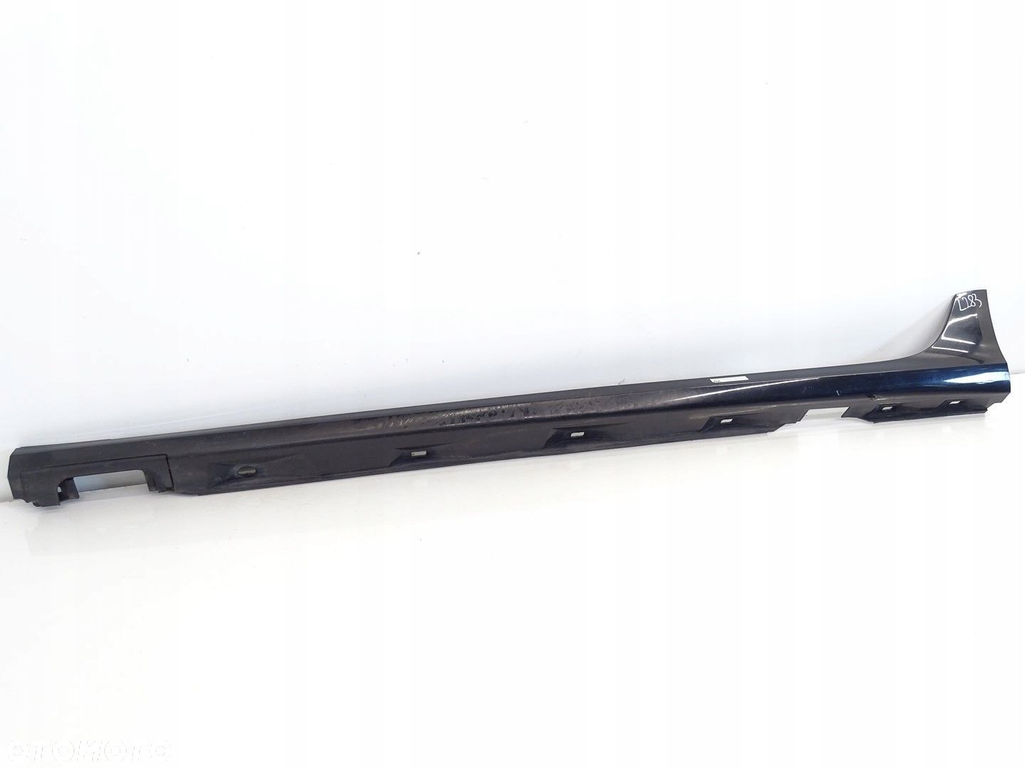 LISTWA PROGOWA LEWA AUDI A6 C7 4G SEDAN / KOMBI S-LINE LZ9Y 4G0853859F - 1