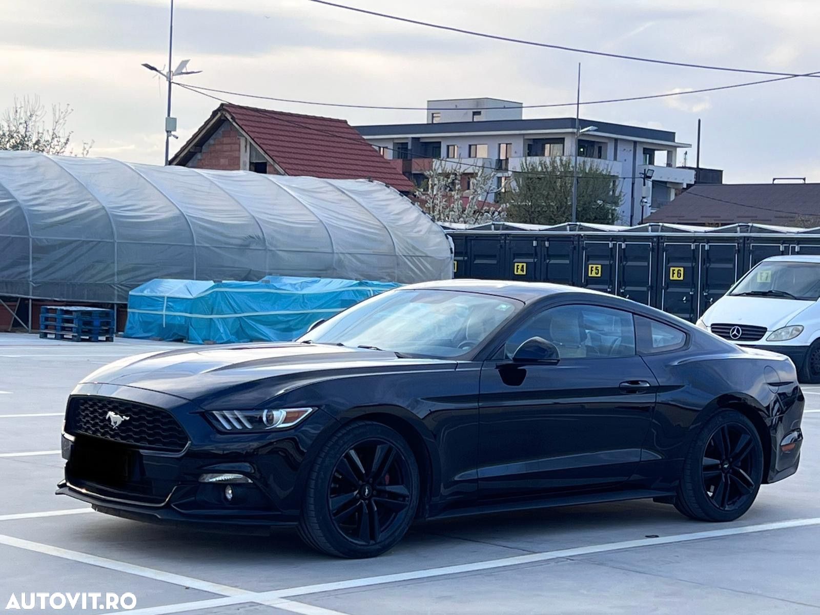 Ford Mustang 2.3 EcoBoost Aut. - 1