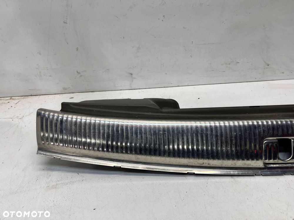 OSŁONA PROGU BAGAŻNIKA AUDI Q5 8R 8R0864513C BEŻOWA - 5
