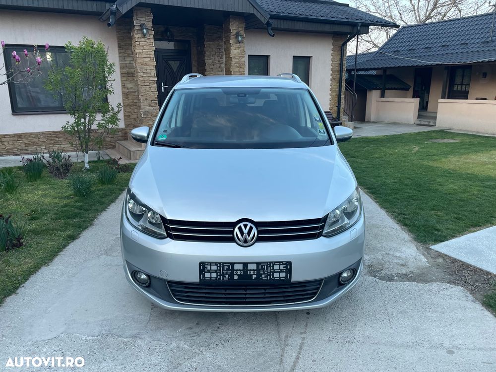 Volkswagen Touran - 9