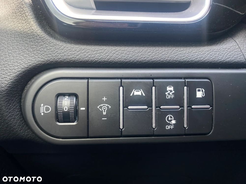 Kia XCeed ver-1-6-gdi-phev-business-line-dct - 24