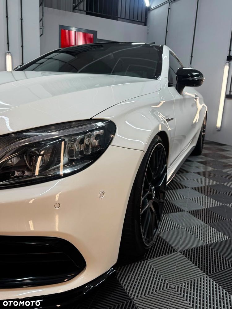 Mercedes-Benz Klasa C AMG 63 S - 13