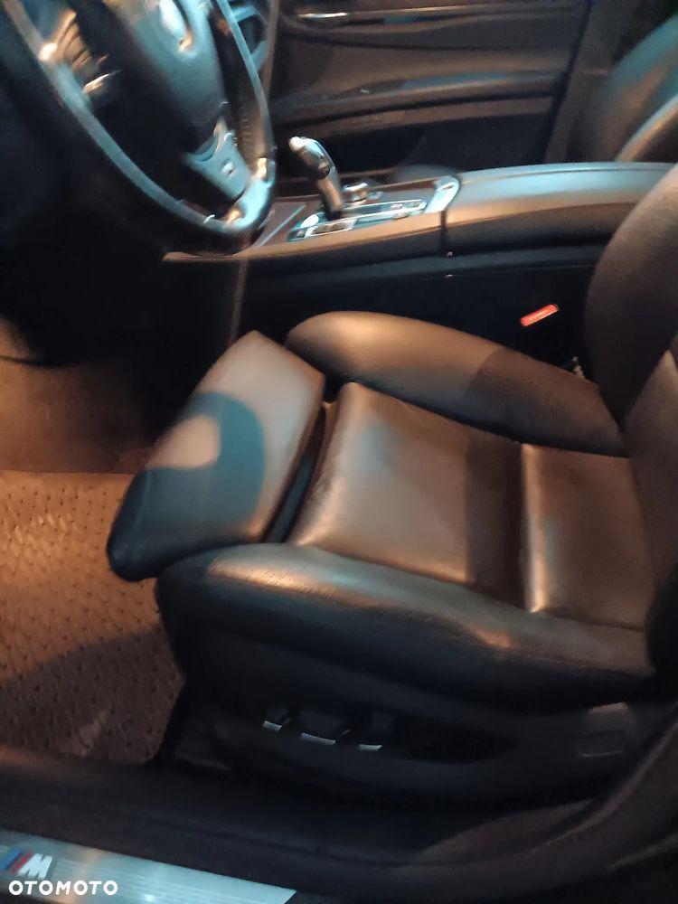 BMW Seria 7 730d - 12