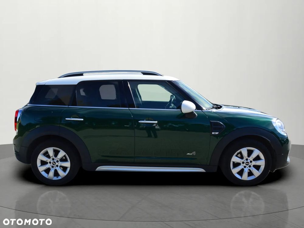 MINI Countryman Cooper D ALL4 - 11