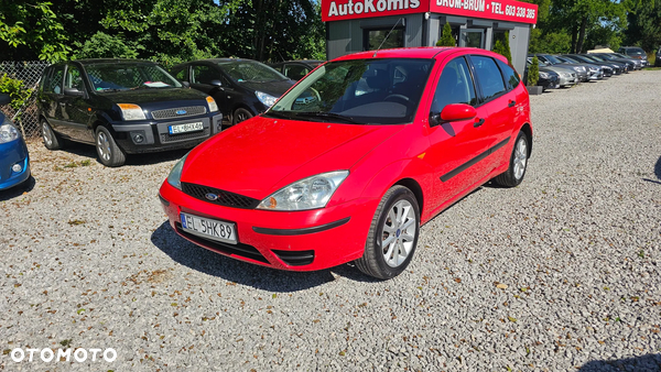 Ford Focus 1.6 Comfort X / 100