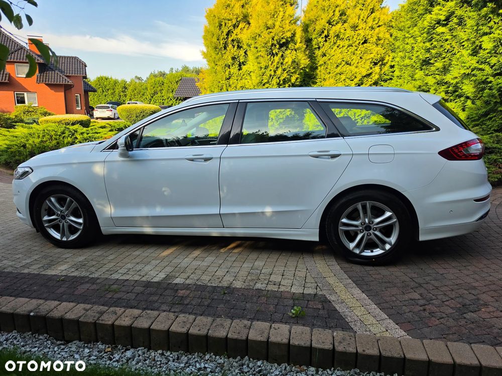 Ford Mondeo 1.5 EcoBoost STart-Stopp Autom Titanium - 4