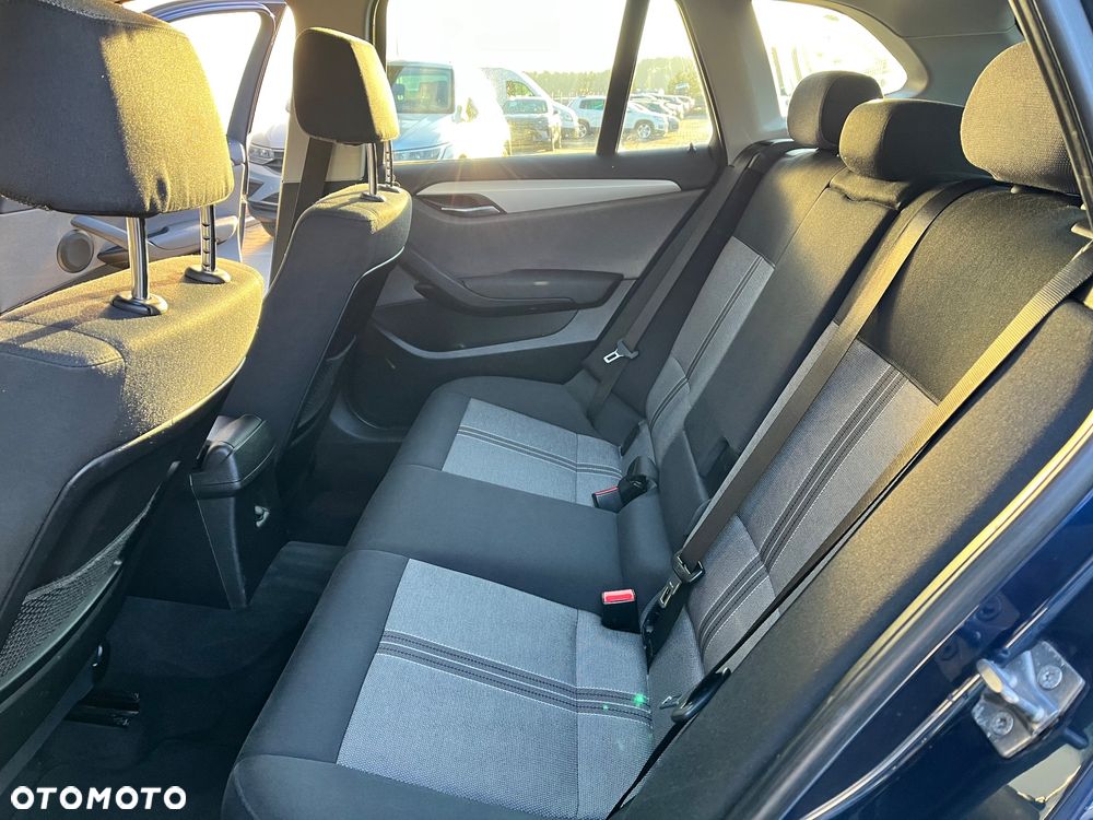 BMW X1 sDrive18d - 8