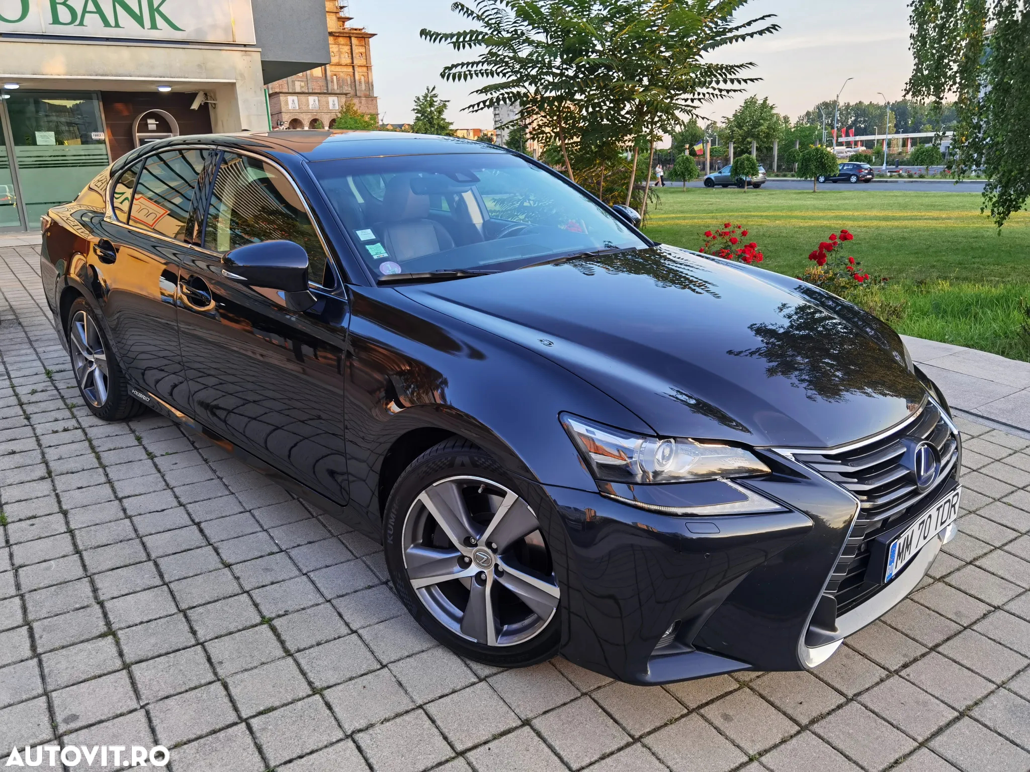 Lexus Seria GS 300h Executive Plus - 2
