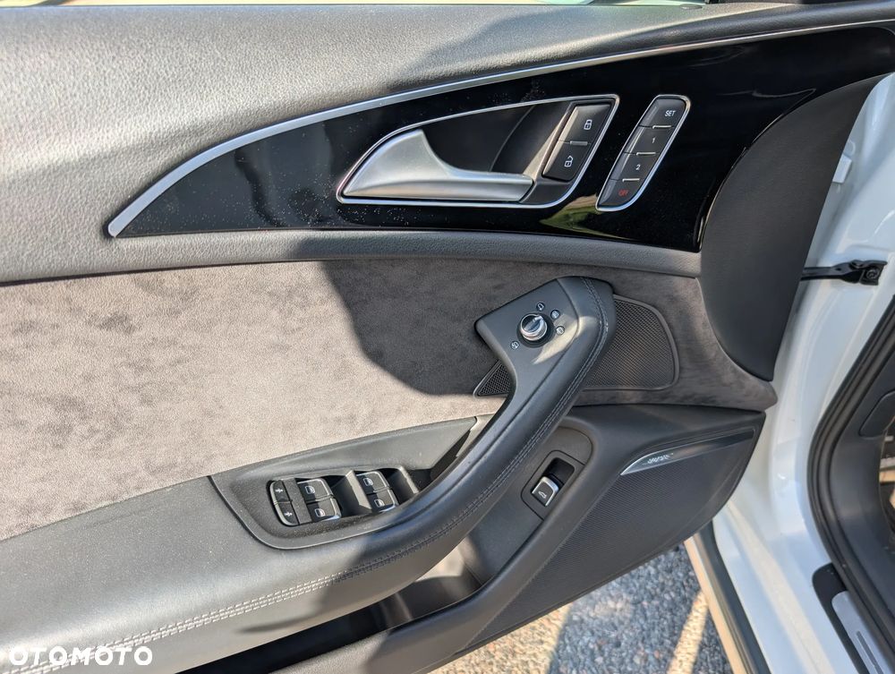 Audi A6 Allroad - 22
