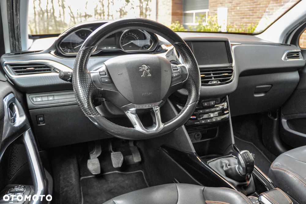 Peugeot 2008 - 9