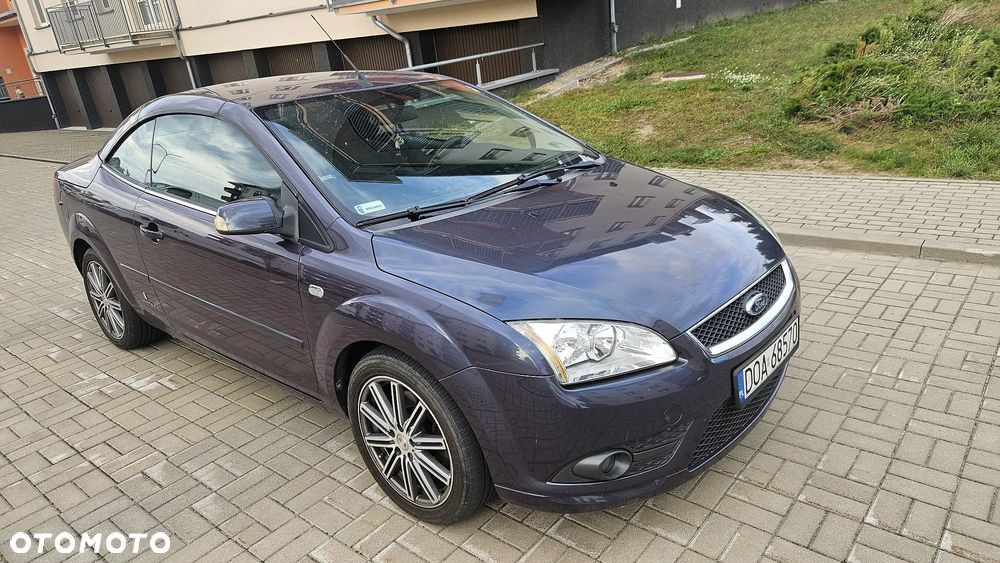 Ford Focus 2.0 16V Titanium - 4