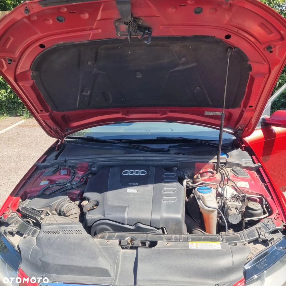 Audi A4 Avant 2.0 TDI - 7